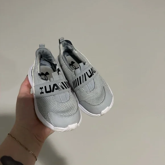 Under Armour Gray Kids Sneakers - Picture 2 of 2